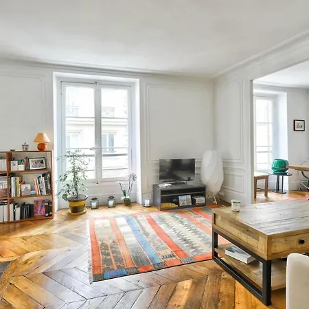 Spacious For 4 At Louvre-tuileries Parigi